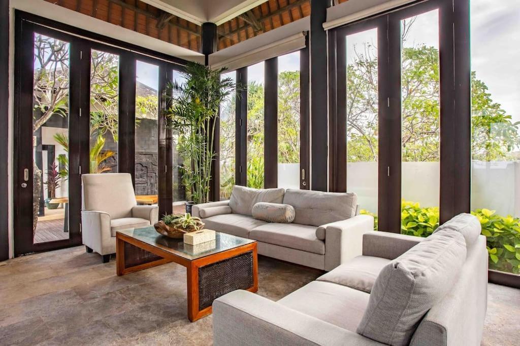 Nusa Dua Ocean View 4 Bedroom Bibi Bali Екстер'єр фото